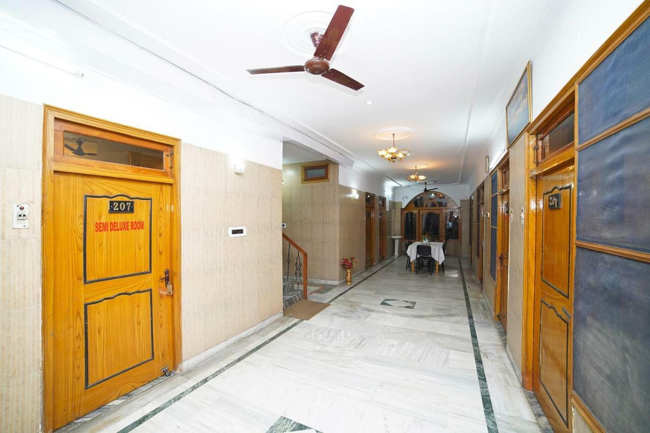 Oyo 39543 Hotel Kk Pantnagar Exteriér fotografie