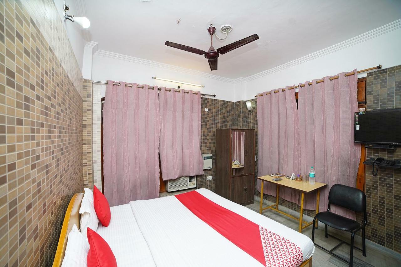 Oyo 39543 Hotel Kk Pantnagar Exteriér fotografie