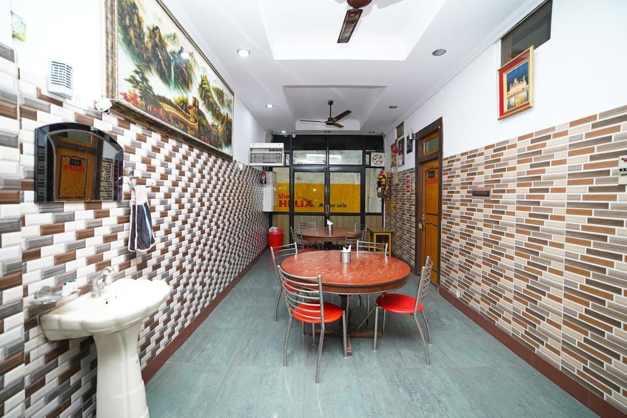 Oyo 39543 Hotel Kk Pantnagar Exteriér fotografie