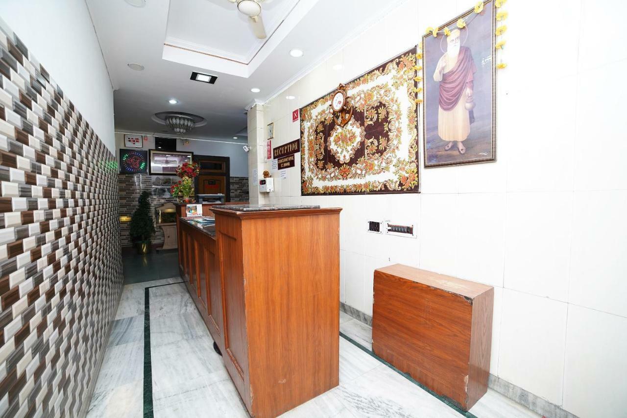Oyo 39543 Hotel Kk Pantnagar Exteriér fotografie