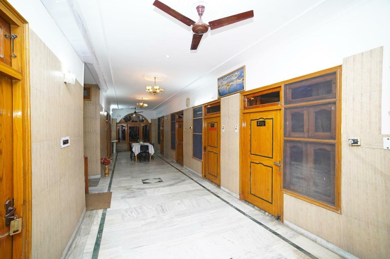 Oyo 39543 Hotel Kk Pantnagar Exteriér fotografie
