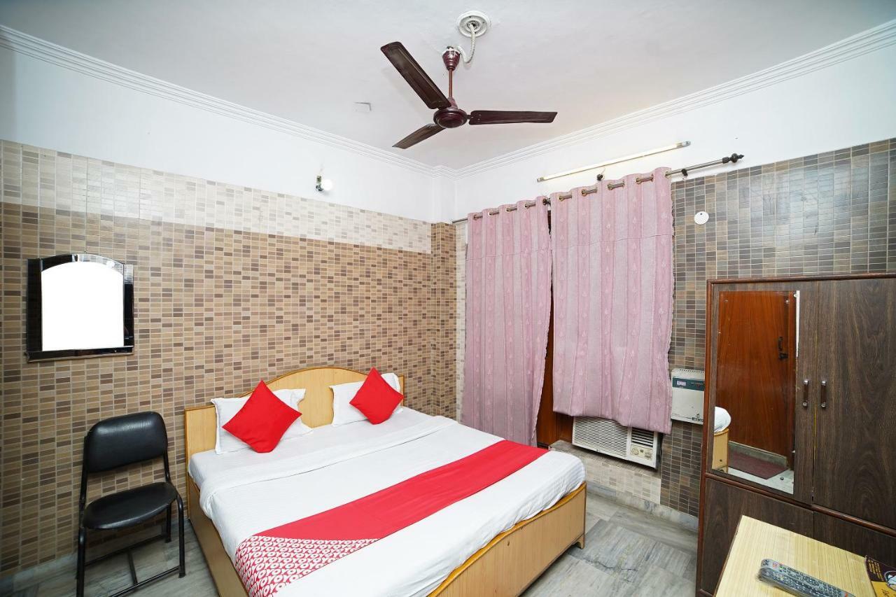 Oyo 39543 Hotel Kk Pantnagar Exteriér fotografie