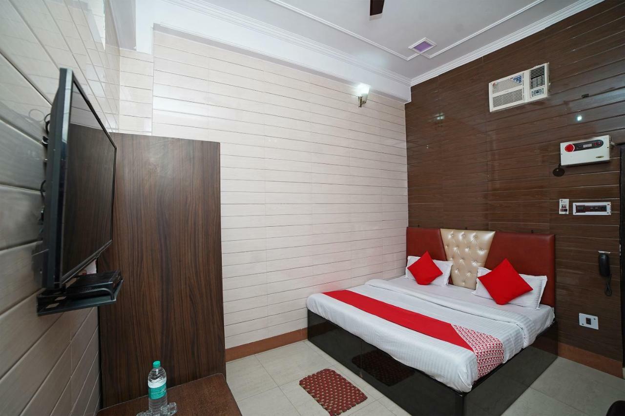 Oyo 39543 Hotel Kk Pantnagar Exteriér fotografie